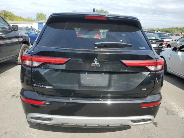 2022 Mitsubishi Outlander SE