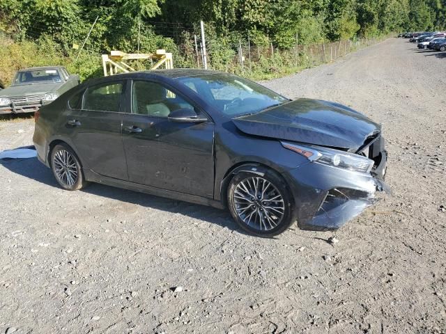 2023 KIA Forte GT Line