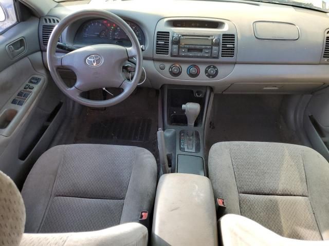 2002 Toyota Camry LE