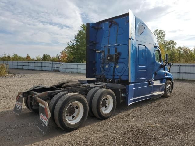 2015 Freightliner Cascadia 125