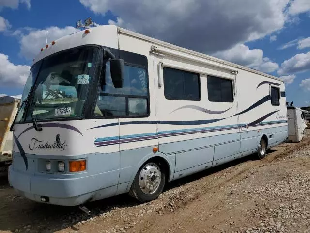 1998 Freightliner Chassis X Line Motor Home