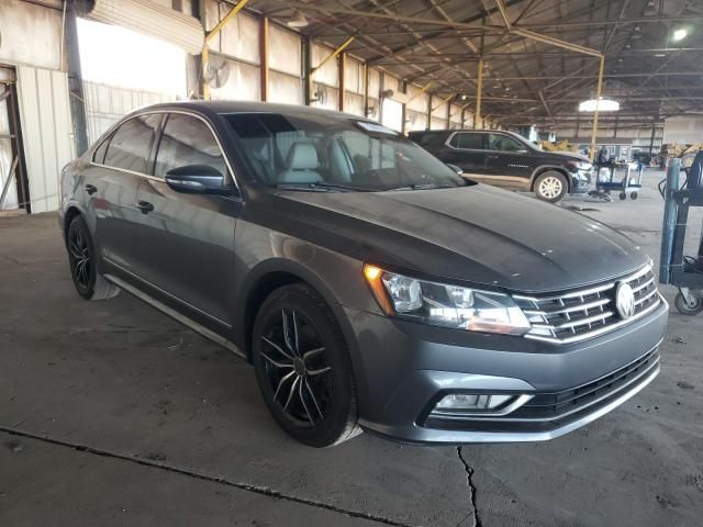 2016 Volkswagen Passat SE