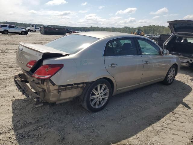 2005 Toyota Avalon XL