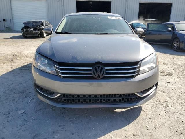 2012 Volkswagen Passat SE