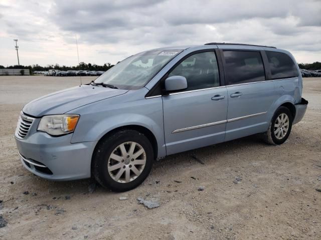 2013 Chrysler Town & Country Touring