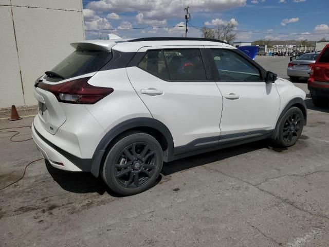 2021 Nissan Kicks SR