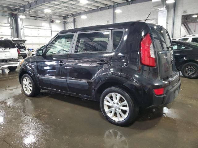 2013 KIA Soul +