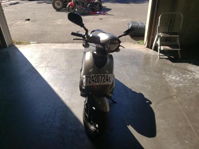 2016 Genuine Scooter Co. Buddy 50