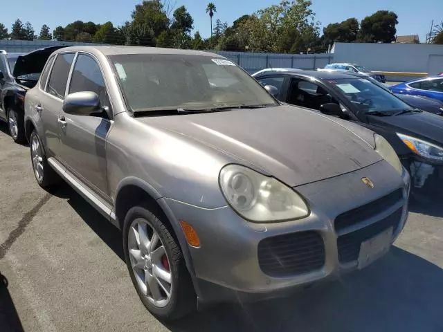 2004 Porsche Cayenne Turbo