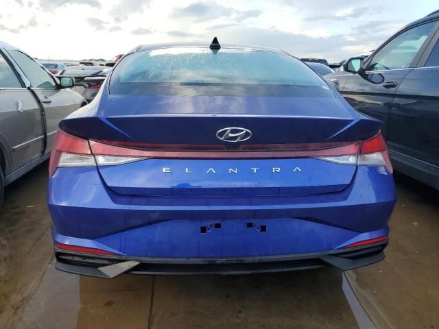 2022 Hyundai Elantra SEL