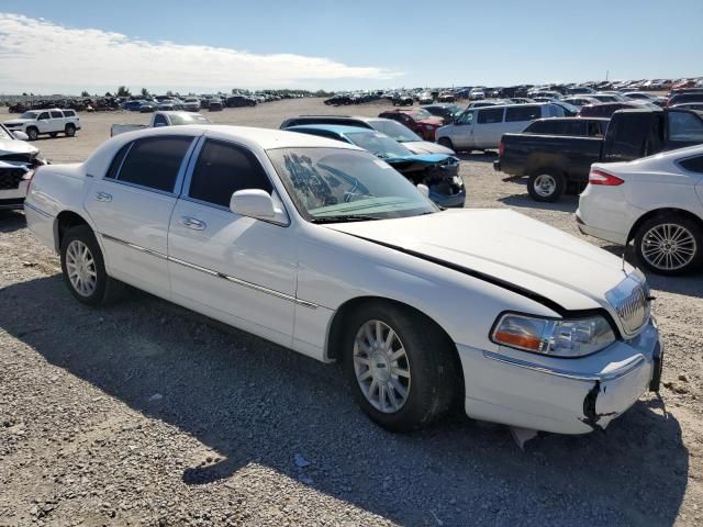 2007 Lincoln Town Car Signature