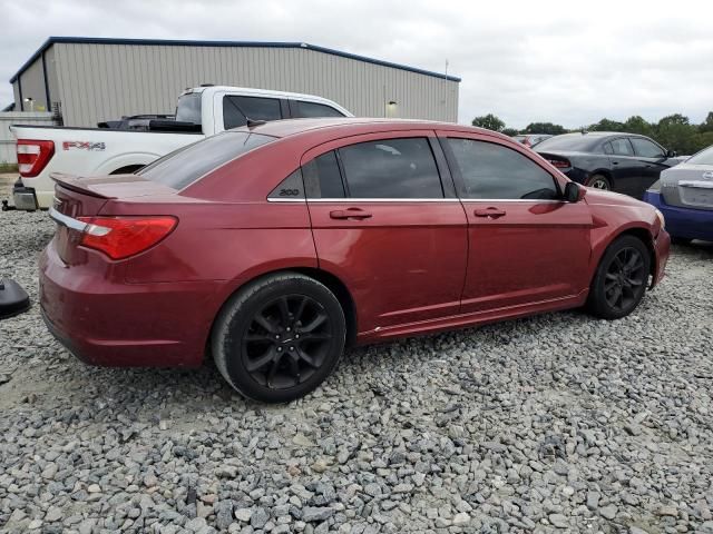 2013 Chrysler 200 Limited