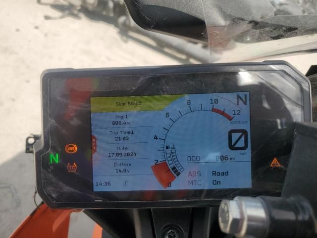 2023 KTM 390 RC