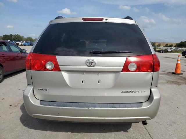 2006 Toyota Sienna CE