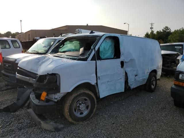 2021 Chevrolet Express G2500