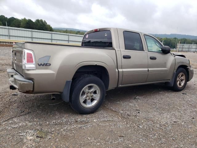 2006 Mitsubishi Raider XLS