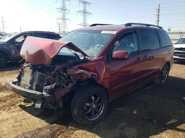 2006 Toyota Sienna XLE