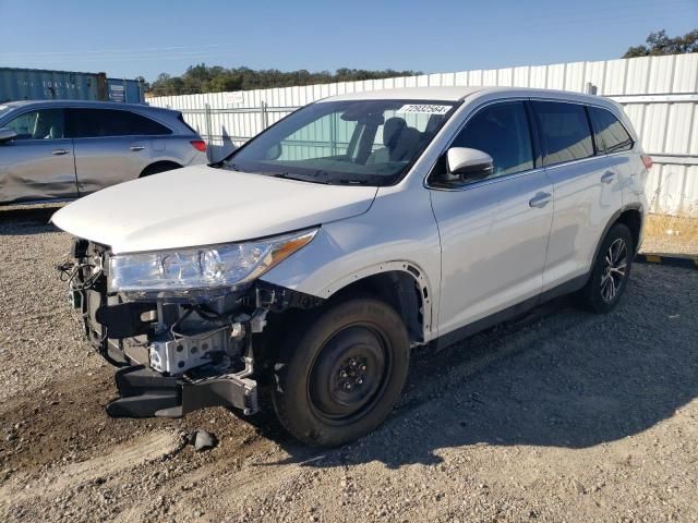 2019 Toyota Highlander LE