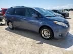 2016 Toyota Sienna XLE