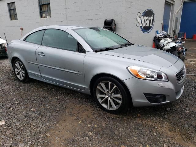 2011 Volvo C70 T5