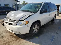 Salvage cars for sale at Pekin, IL auction: 2005 Dodge Grand Caravan SXT