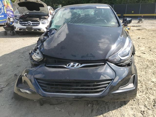 2016 Hyundai Elantra SE