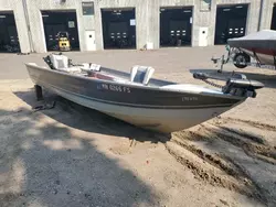 Salvage boats for sale at Ham Lake, MN auction: 1990 Crestliner 1750 Fishh