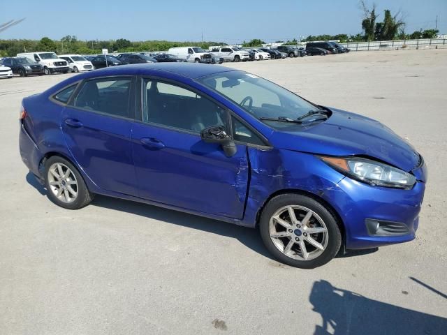 2015 Ford Fiesta SE