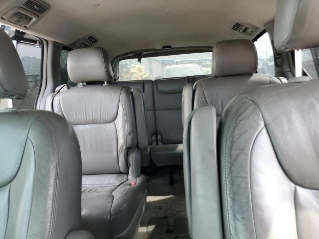 2004 Toyota Sienna XLE