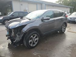 Carros salvage sin ofertas aún a la venta en subasta: 2017 Honda CR-V EX