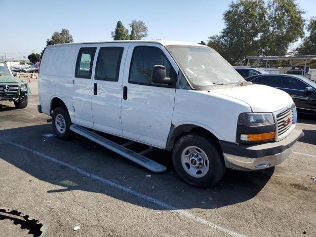 2022 GMC Savana G2500