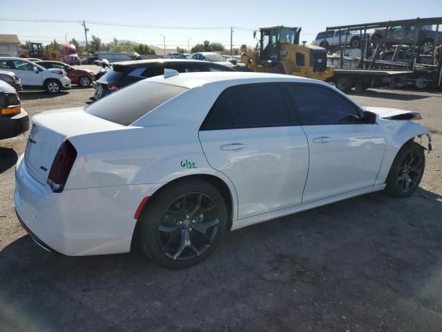 2021 Chrysler 300 Touring