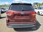 2017 Toyota Highlander SE