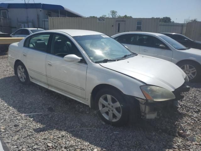 2003 Nissan Altima Base