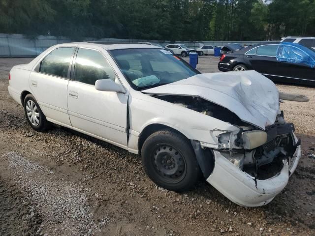 2000 Toyota Camry LE