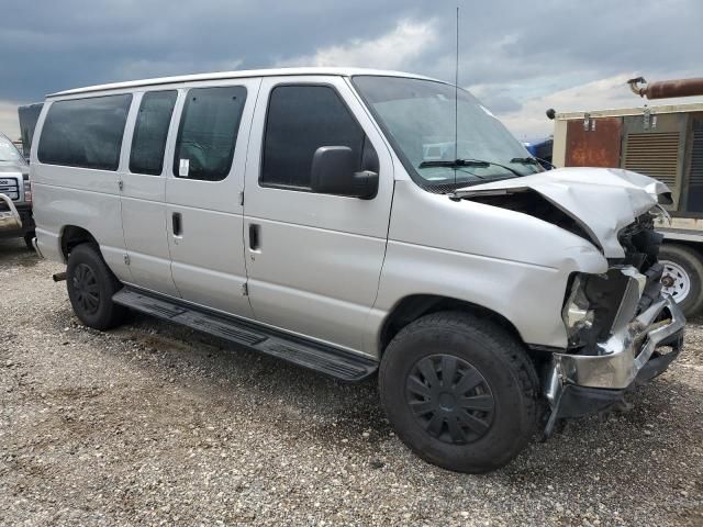 2011 Ford Econoline E350 Super Duty Wagon