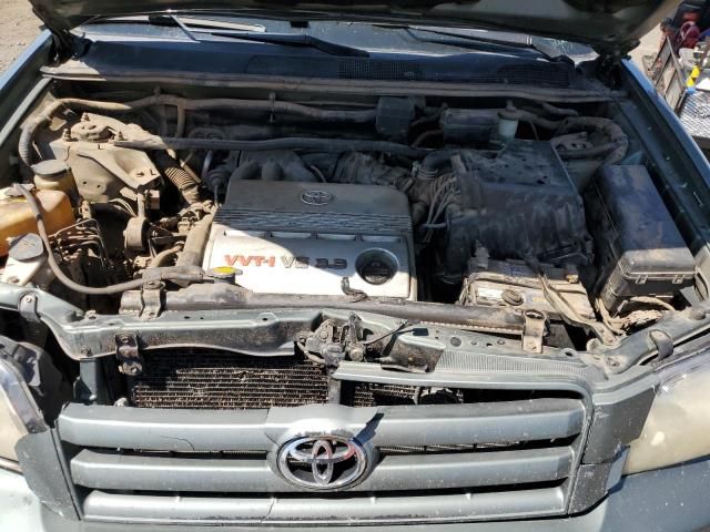 2004 Toyota Highlander