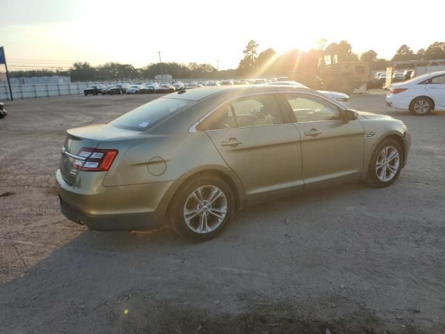 2013 Ford Taurus SEL