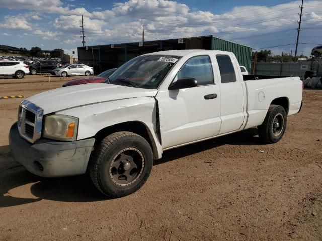 2005 Dodge Dakota ST