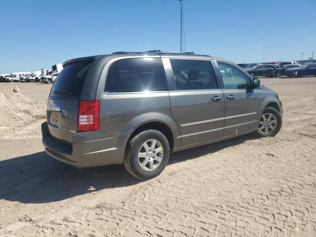 2010 Chrysler Town & Country Touring