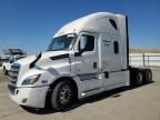 2019 Freightliner Cascadia 126