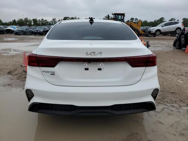 2024 KIA Forte LX