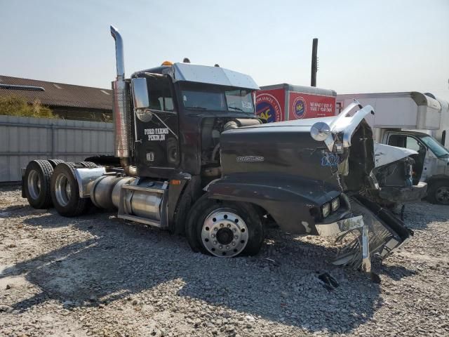 1992 Freightliner Conventional FLD120