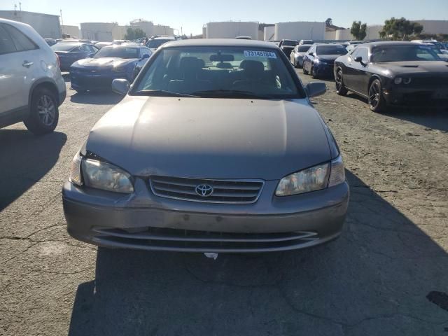 2001 Toyota Camry LE