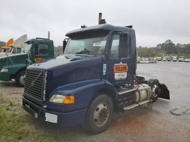 2008 Volvo VN VNM