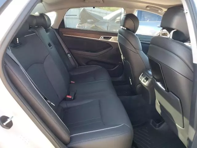 2018 Genesis G80 Base