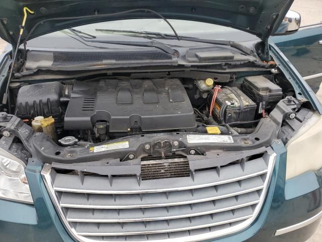 2009 Chrysler Town & Country Limited