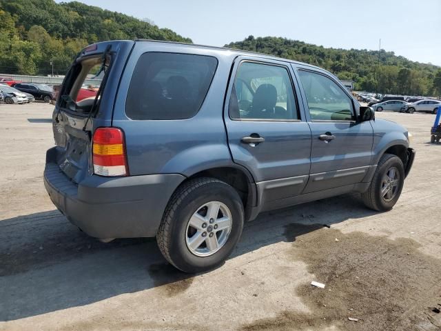 2005 Ford Escape XLS