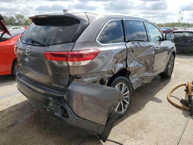 2018 Toyota Highlander SE