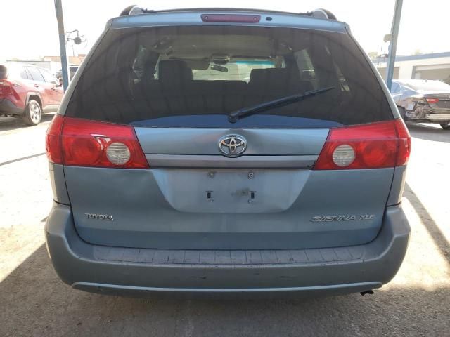 2007 Toyota Sienna XLE